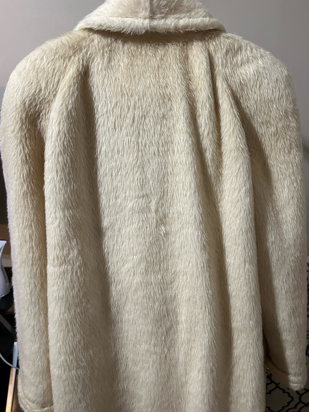 Vintage Saks Fifth Avenue Cream Long Alpaca Wool blend Coat - Picture 5 of 5